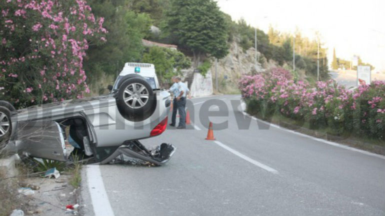 Καβάλα: Το κάμπριο… έστειλε τρία άτομα στο νοσοκομείο